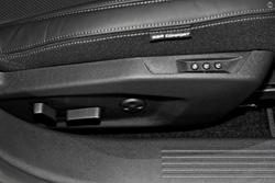 2025 Peugeot 408 GT Premium Hybrid P54 MY25 Okenite White