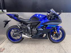 Yamaha YZF-R7LA