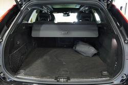 2024 Volvo XC60 Recharge T8 Black Edition Plug-In Hybrid