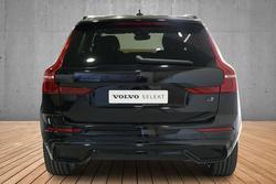 2024 Volvo
XC60 Recharge T8 Black Edition Plug-In Hybrid