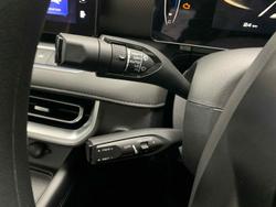 2025 GWM Cannon Premium NPW 4x2 Pearl White