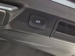 2023 Land Rover Range Rover Velar P250 R-Dynamic SE