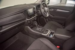 2025 Isuzu MU-X LS-M