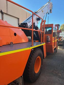 2010 Franna MAC25 Orange