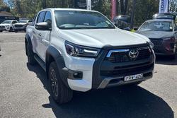 2025 Toyota Hilux Rogue 48V