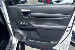 2025 Toyota Hilux Rogue 48V