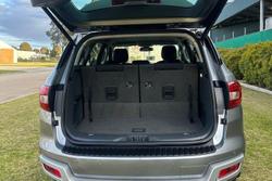 2016 Ford Everest Trend