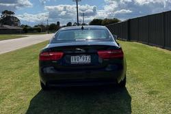 2016 Jaguar XE 20t Prestige