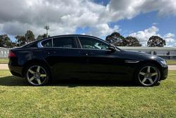 2016 Jaguar XE 20t Prestige