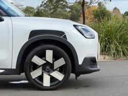 2025 MINI Countryman S Favoured