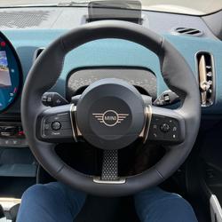 2025 MINI Countryman S Favoured