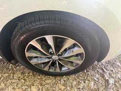 2018 Kia
                Carnival SLi