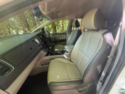 2018 Kia
                Carnival SLi