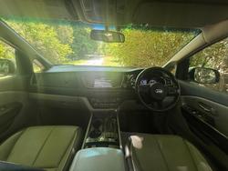 2018 Kia
                Carnival SLi