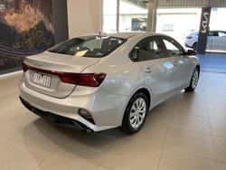 2023 Kia Cerato S