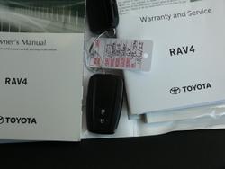 2022 Toyota
RAV4 GX