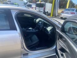 2016 Jaguar XE 25t R-Sport