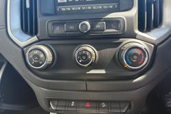 2019 Holden Colorado LS