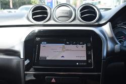 2023 Suzuki Vitara LY Series II Silky Silver