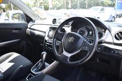 2023 Suzuki Vitara LY Series II Silky Silver