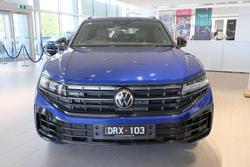 2024 Volkswagen Touareg R
