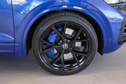 2024 Volkswagen Touareg R