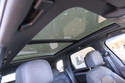 2024 Volkswagen Touareg R