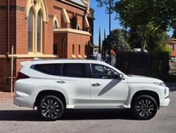 2022 Mitsubishi Pajero Sport GLS