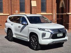 2022 Mitsubishi Pajero Sport GLS