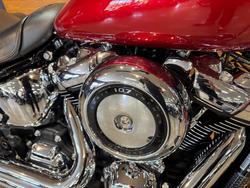 2018 Harley-davidson FLDE DELUXE (107) Red