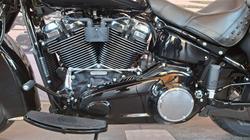 2025 Harley-davidson FLHC HERITAGE CLASSIC (117) Vivid Black