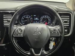 2019 Mitsubishi Outlander ES ZL MY19 AWD White