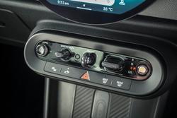 2025 MINI
Cooper S Favoured