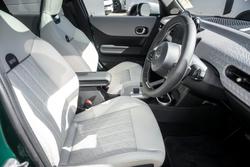 2025 MINI
Cooper S Favoured