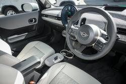 2025 MINI
Cooper S Favoured