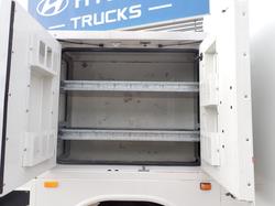 2018 ISUZU NLR 45-150