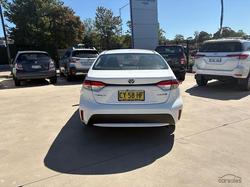 2021 Toyota Corolla Ascent Sport Hybrid ZWE211R Glacier White