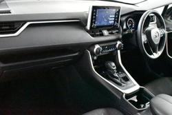 2021 Toyota RAV4 GXL