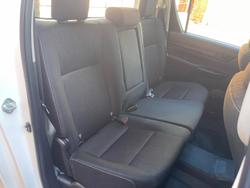 2019 Toyota Hilux SR