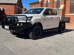 2019 Toyota Hilux SR