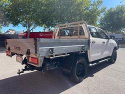 2019 Toyota Hilux SR