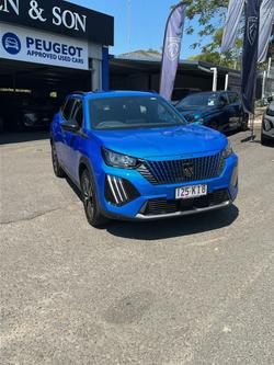 2023 Peugeot
2008 Allure