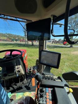 2018 CASE IH Magnum 310 Ultimate Red