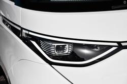 2025 Volkswagen ID. Buzz Pro BEV560