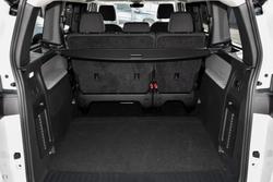 2025 Volkswagen ID. Buzz Pro BEV560