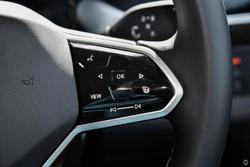 2025 Volkswagen ID. Buzz Pro BEV560