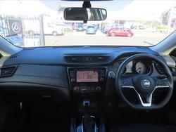 2021 Nissan X-TRAIL ST+