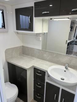 2015 Safari Caravans Delta 21