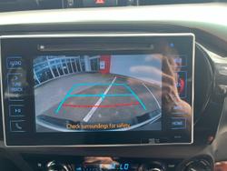 2020 Toyota Hilux SR5