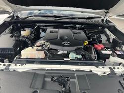 2020 Toyota Hilux SR5